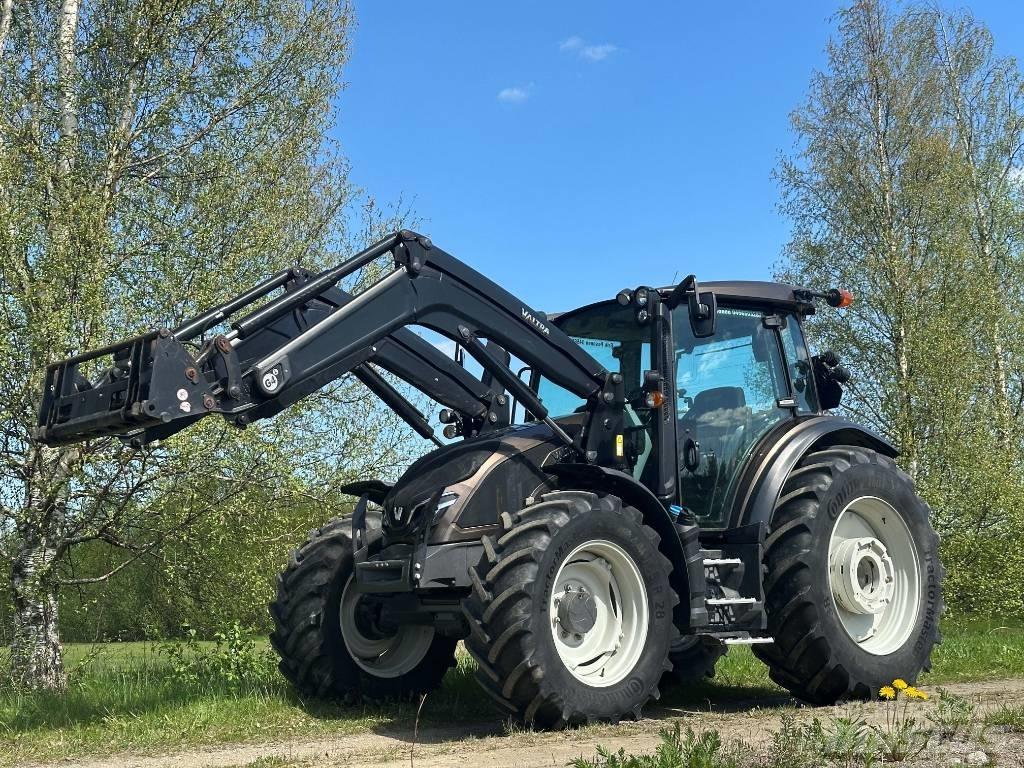 Valtra G 135 Active Трактори