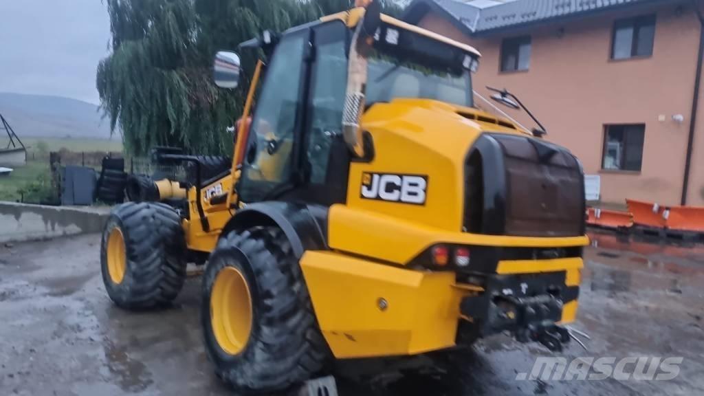 JCB TM 320S Телескопични товарачи за селското стопанство