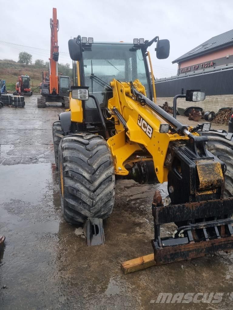 JCB TM 320S Телескопични товарачи за селското стопанство