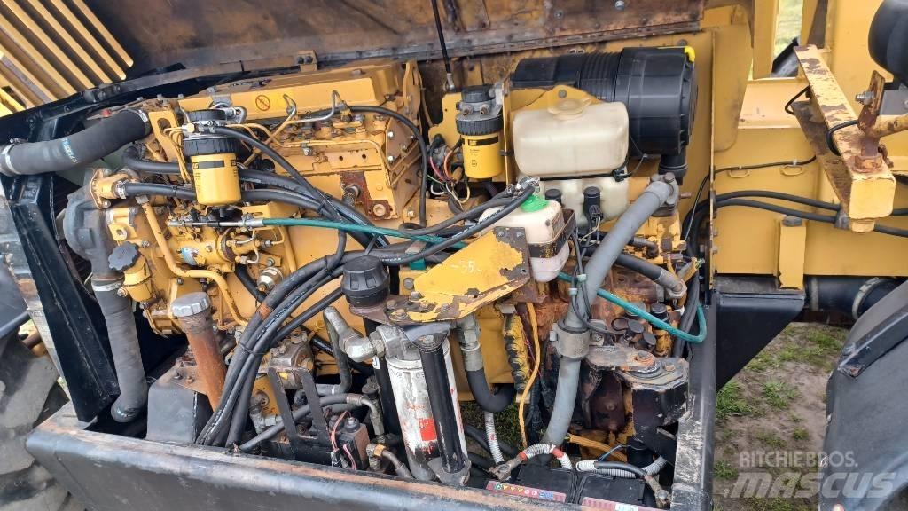 CAT TH 63 Телескопични товарачи