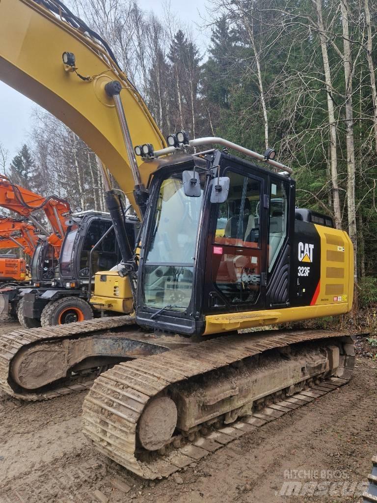 CAT 323 F L Верижен екскаватор