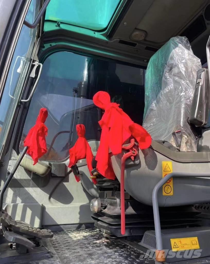 Volvo EC 240 Верижен екскаватор