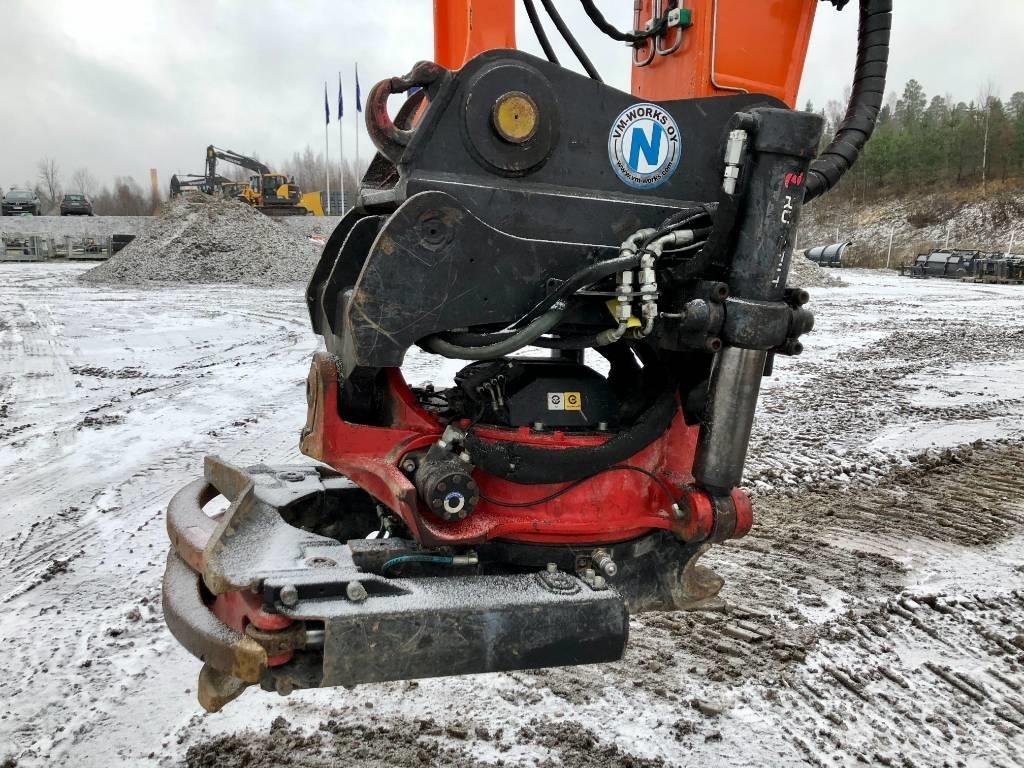 Hitachi ZX225USRLC-6 Верижен екскаватор