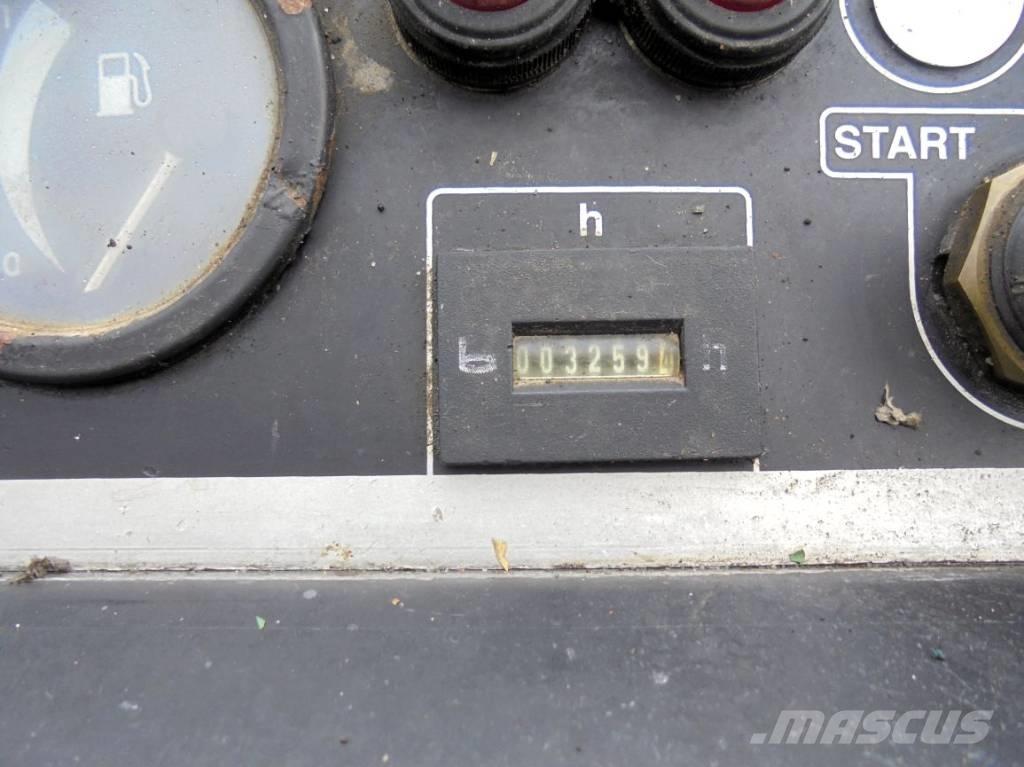 Demag DF 45 C Машини за асфалт