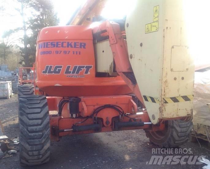 JLG 600 AJ Съчленени стрелови подемници