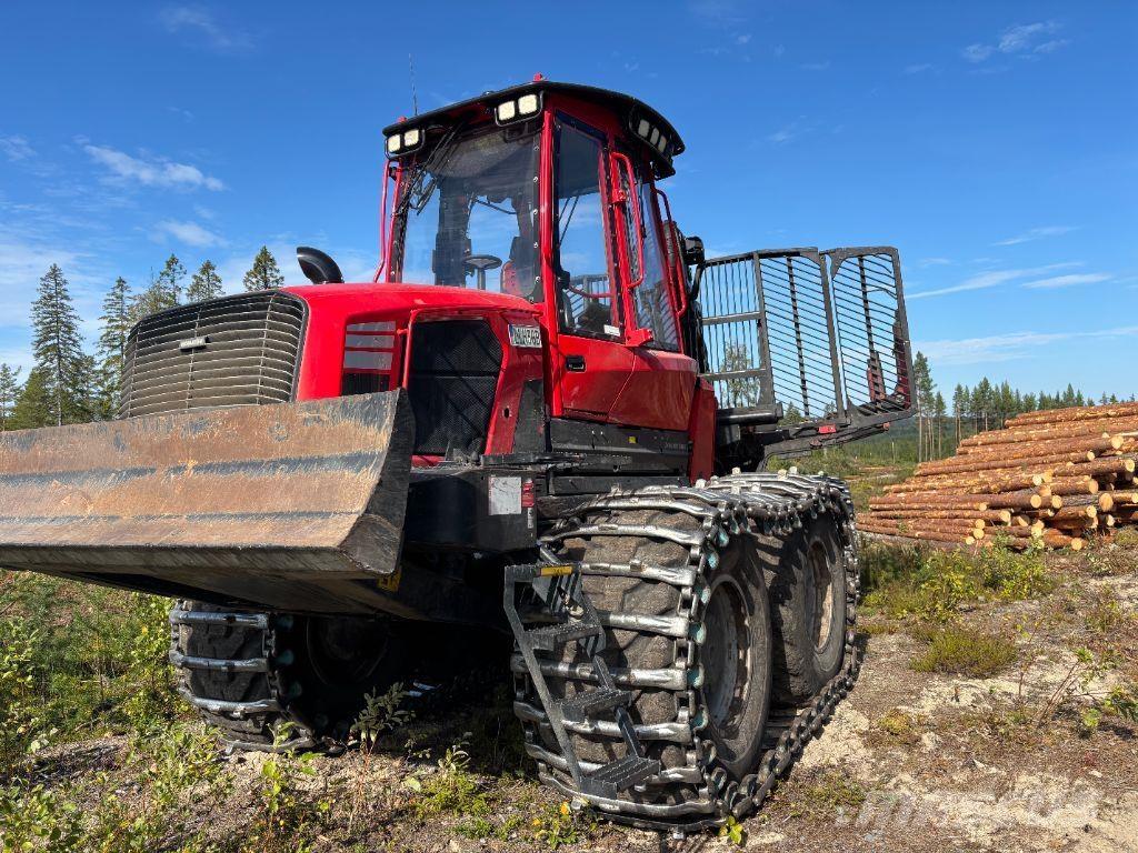 Komatsu 895 Форуардери