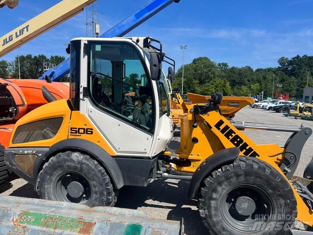Liebherr L 506 Колесни товарачи