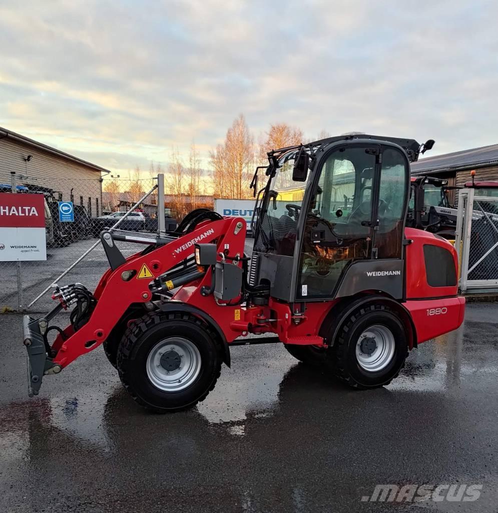 Weidemann 1880 Колесни товарачи