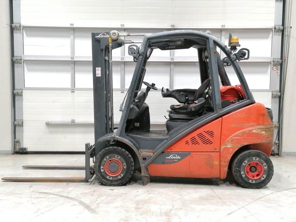 Linde H25T-02 Камиони с АГУ
