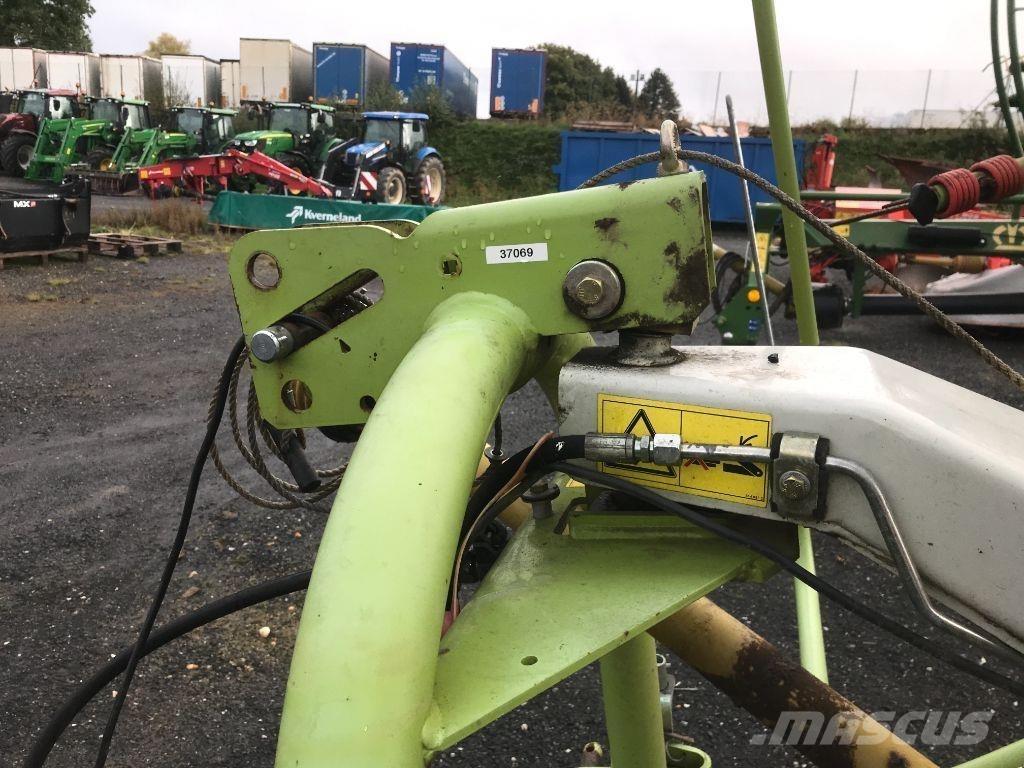 CLAAS Volto 58 Гребла и сенообръщачки
