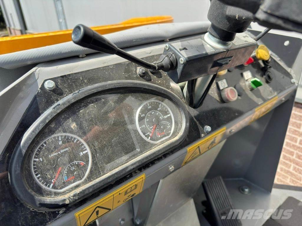 Paus AKR 9040 Странични самосвали