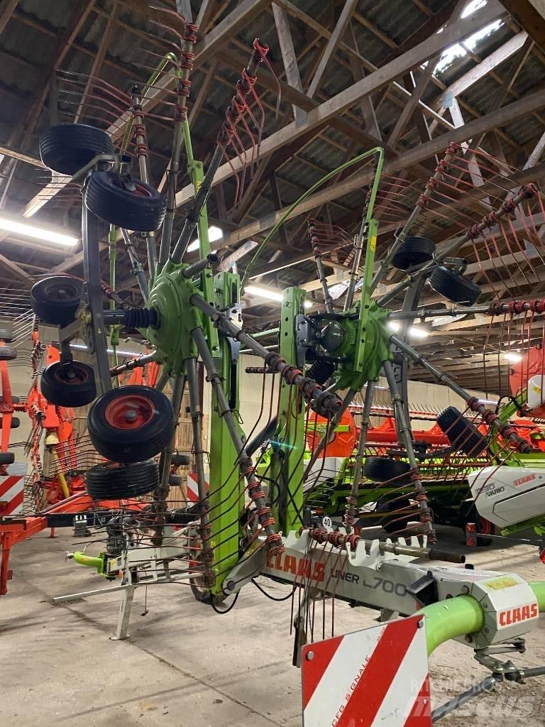 CLAAS Liner 2700 Уиндроуърс/Косачки за сено и др.
