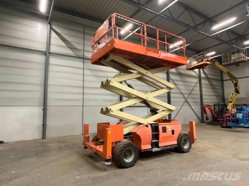 JLG 3394 RT Ножични работни платформи