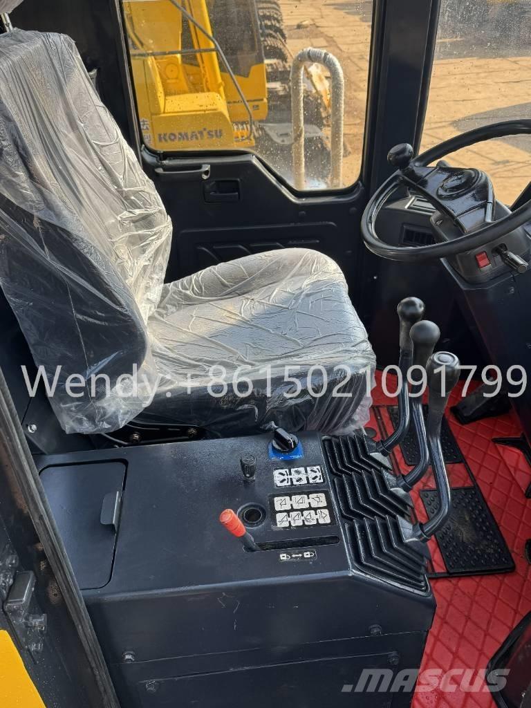 Komatsu WA 380-3 Колесни товарачи