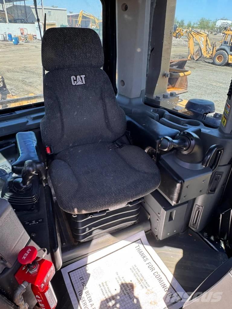 CAT D 9 T Верижни булдозери
