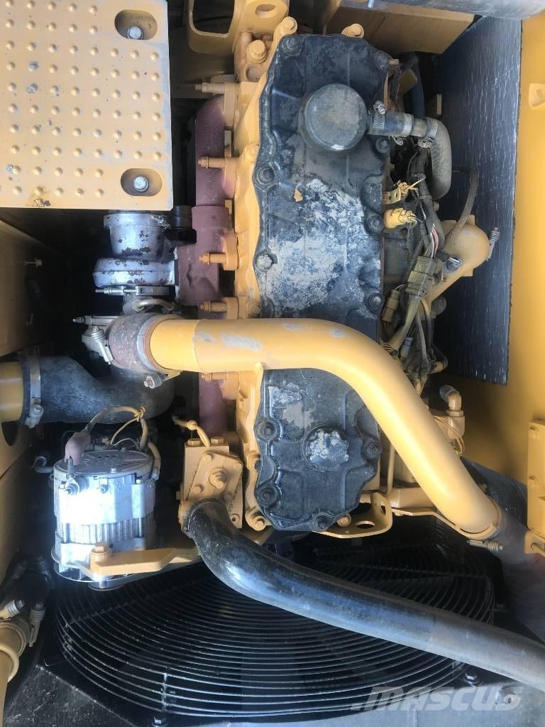 CAT 325 D L Верижен екскаватор