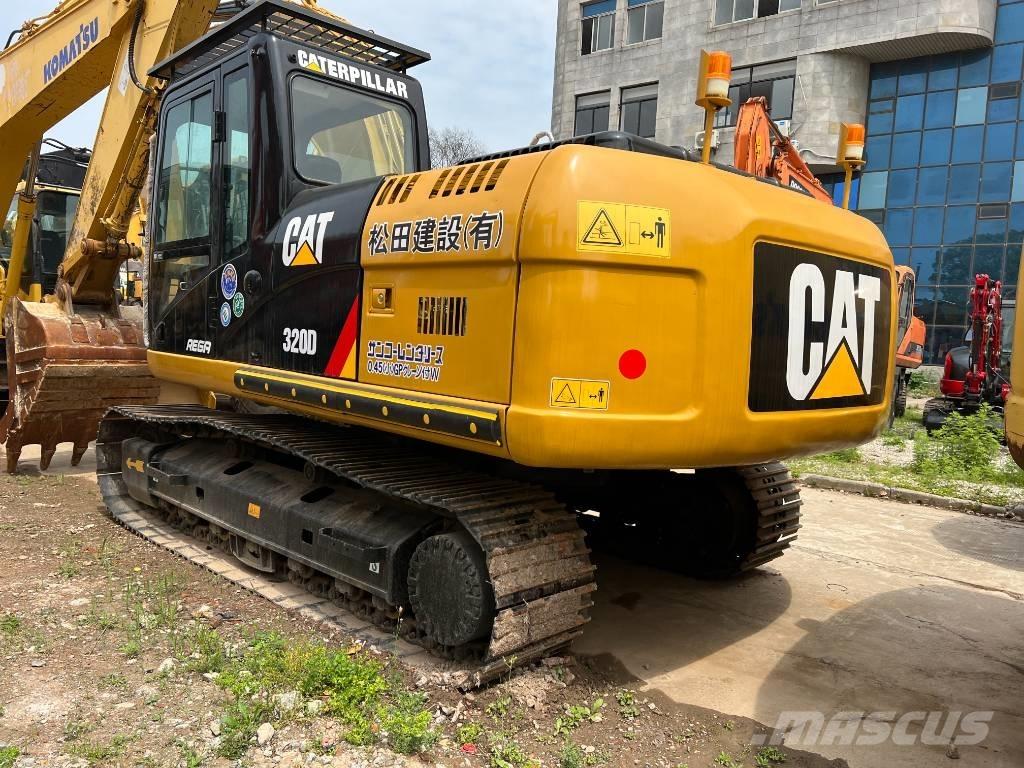 CAT 320 D Верижен екскаватор