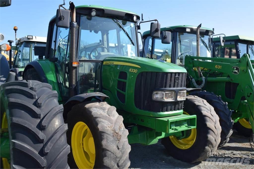 John Deere 6330 Трактори