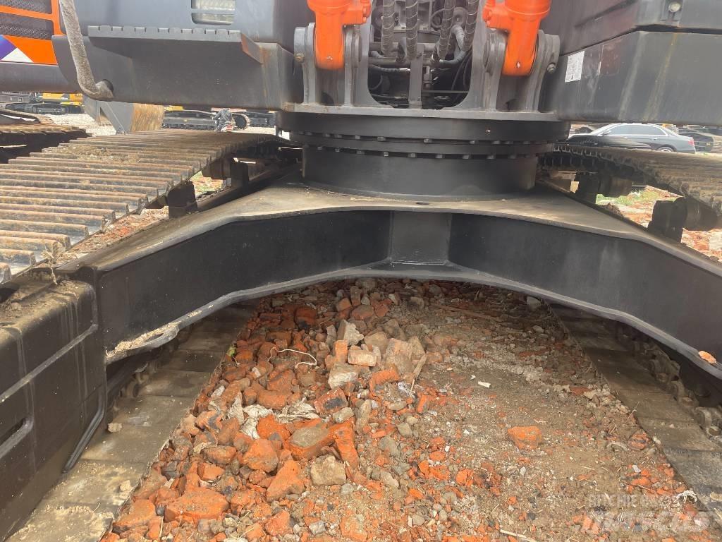 Hitachi ZX 200 Верижен екскаватор