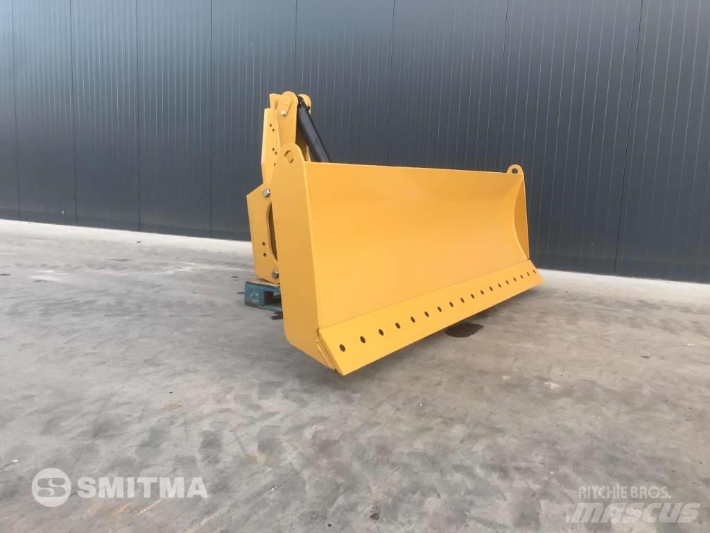 CAT 140M3 Остриета