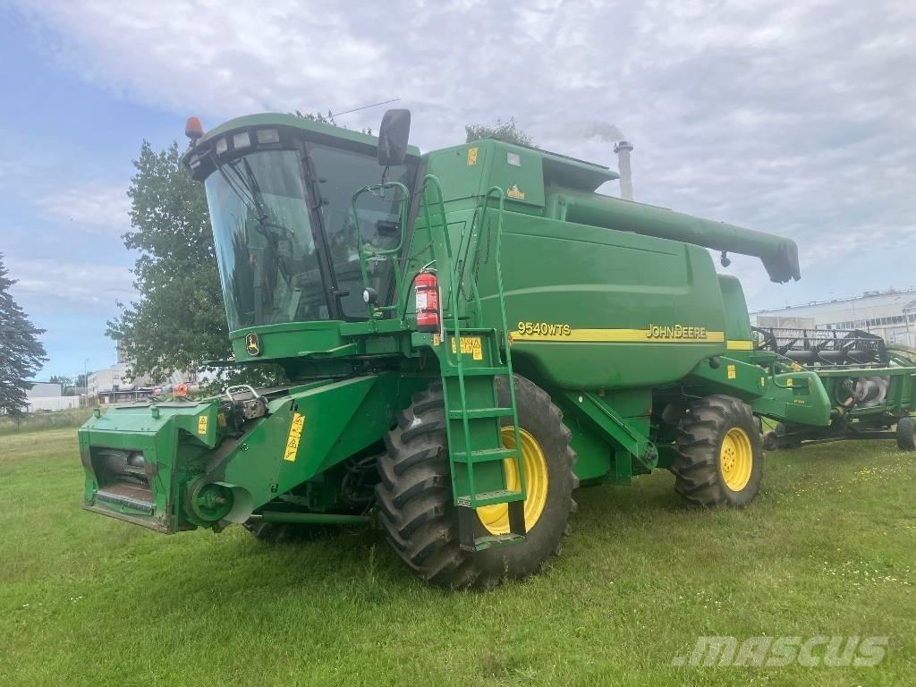 John Deere 9540 WTS Комбайни