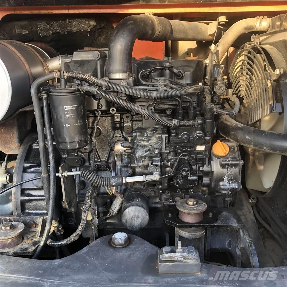 Doosan DH80 Средни екскаватори 7т - 12т