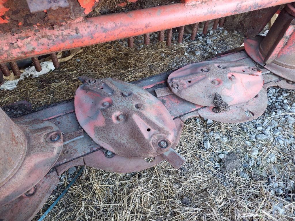 Kuhn alterna 400 Кондиционери за косачки