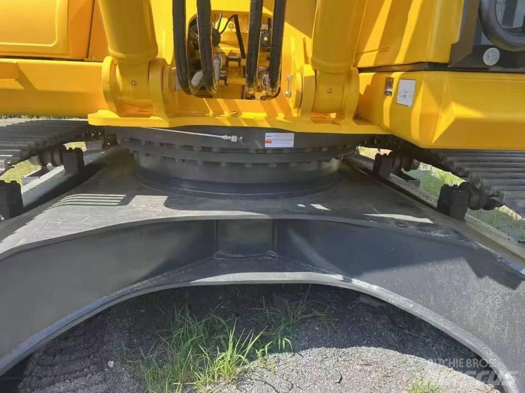 Komatsu 300-7 Верижен екскаватор