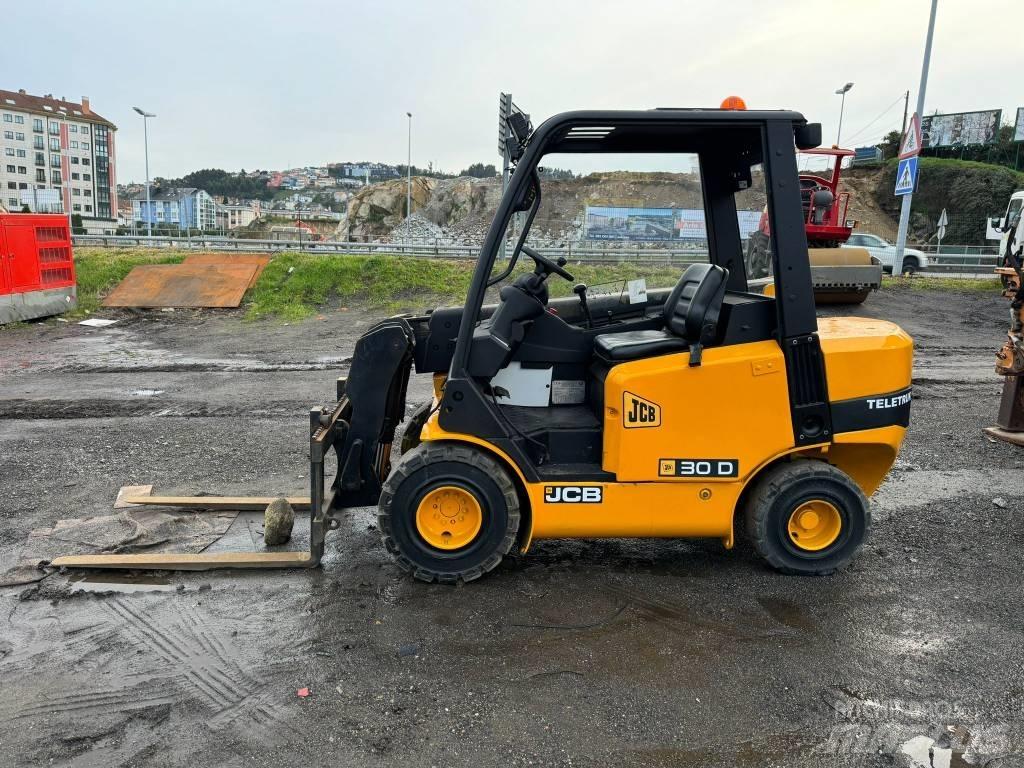 JCB TD30D TELETRUCK Телескопични товарачи