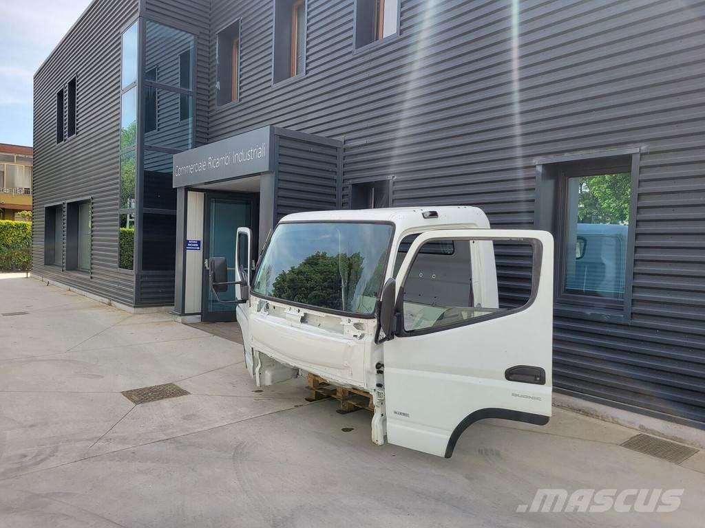 Mitsubishi Fuso "C" Кабини