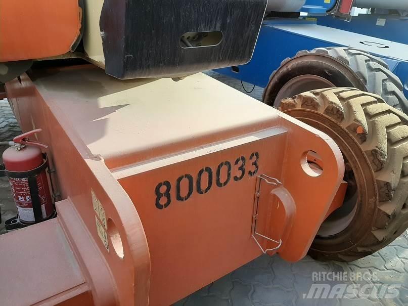 JLG 800AJ Съчленени стрелови подемници
