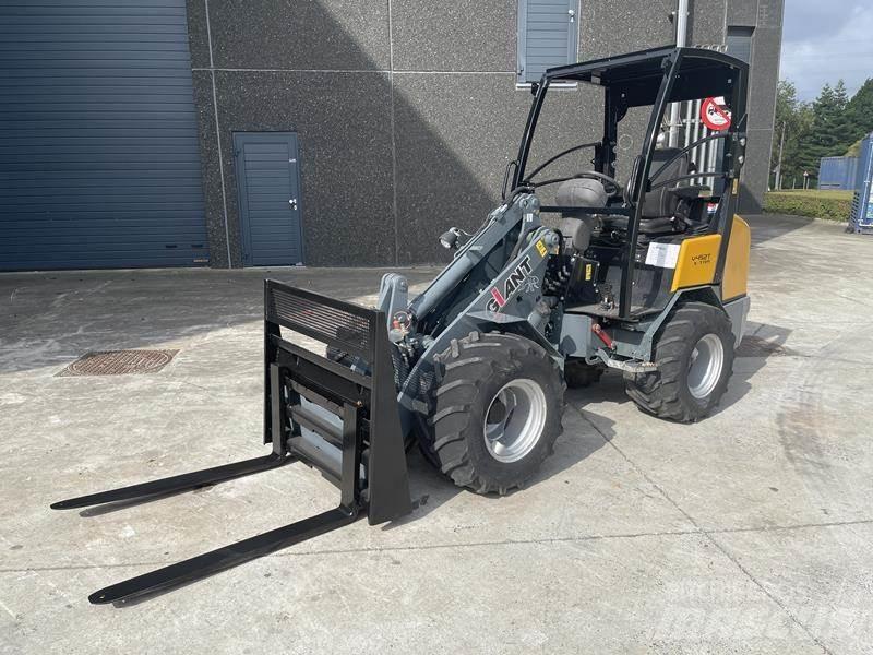 GiANT V 452 T XTRA Колесни товарачи