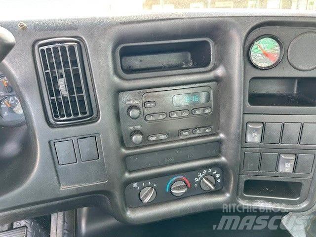 GMC 5500 Бордови