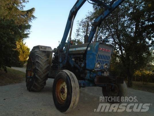 Ford 5000 5000 Трактори