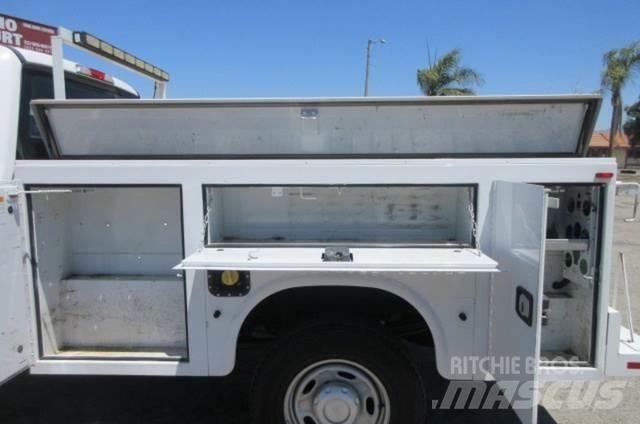 Ford F250 Автомобили за пътна помощ