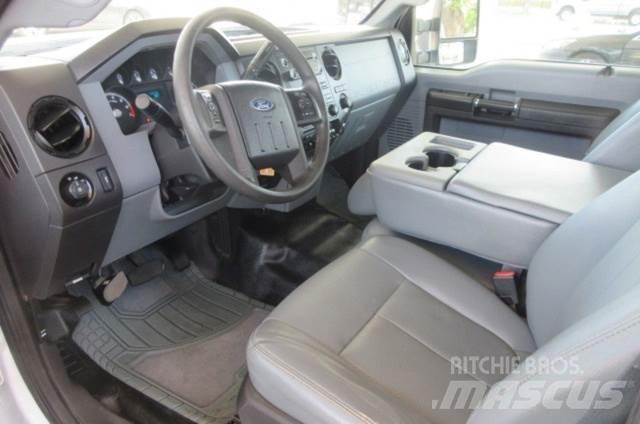 Ford F250 Автомобили за пътна помощ