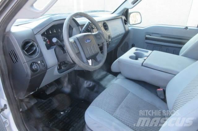 Ford F350 Автомобили за пътна помощ