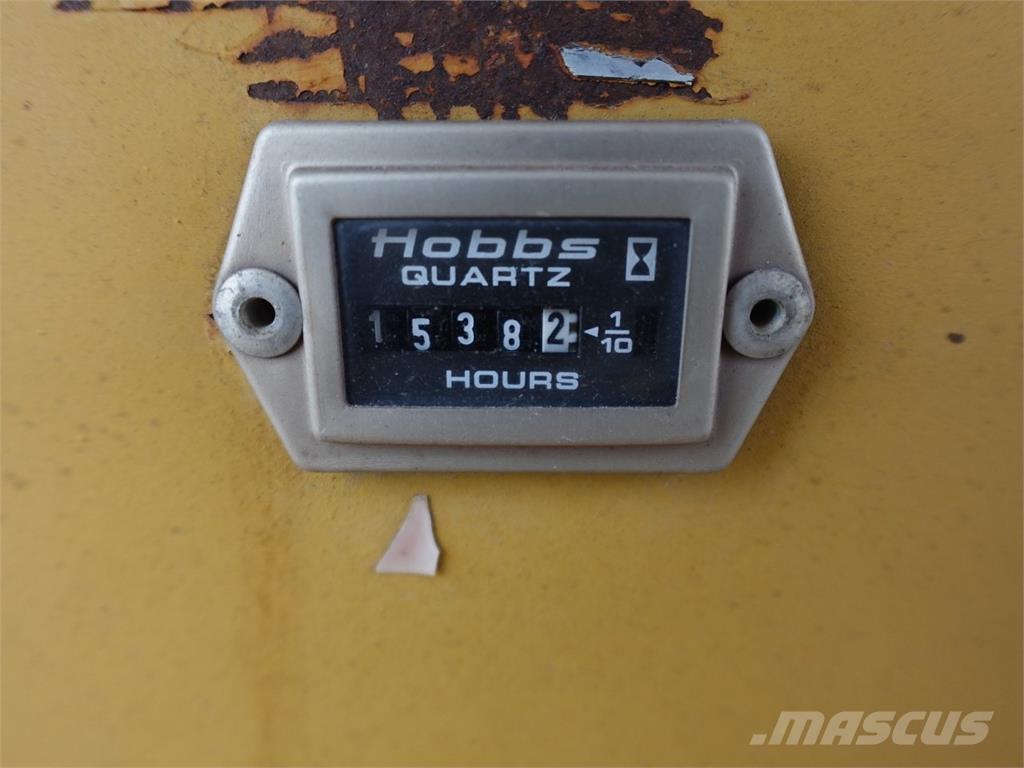 Bron 150 Изкопни машини