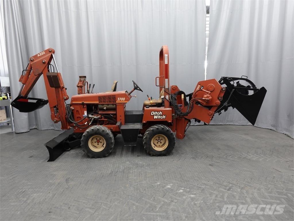 Ditch Witch 3700 Изкопни машини