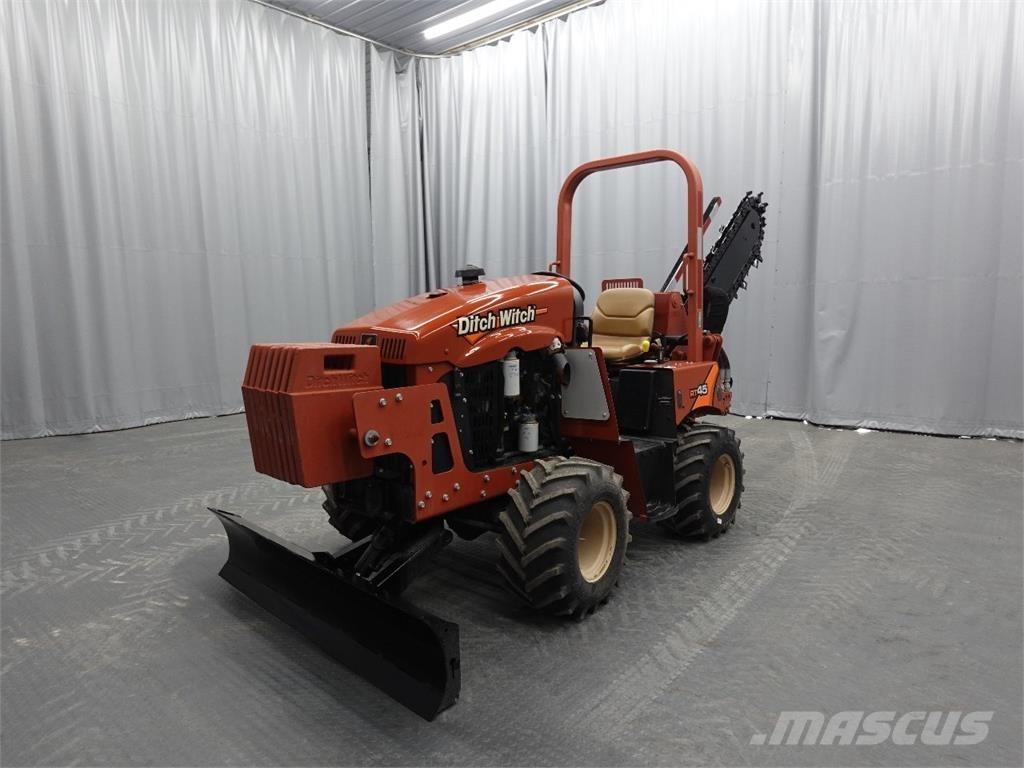 Ditch Witch rt45 Изкопни машини