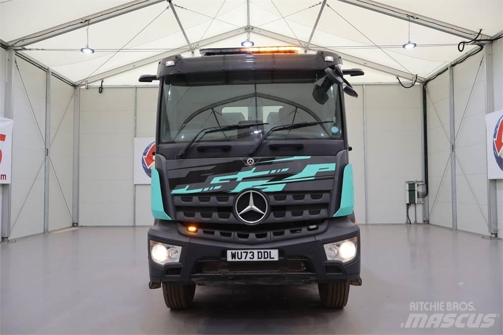Mercedes-Benz AROCS 3240 Самосвал