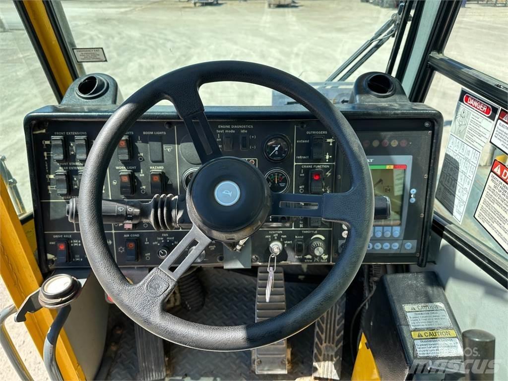 Grove 750E Кранове за тежък терен