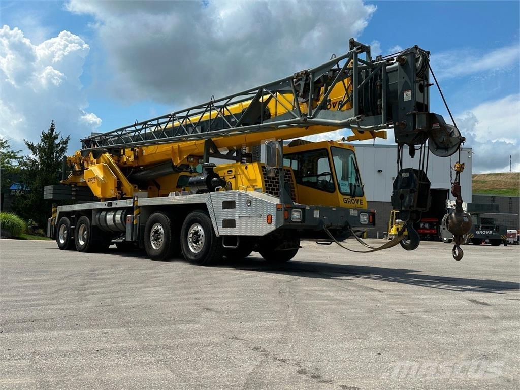 Grove TMS700E Всъдеходни кранове