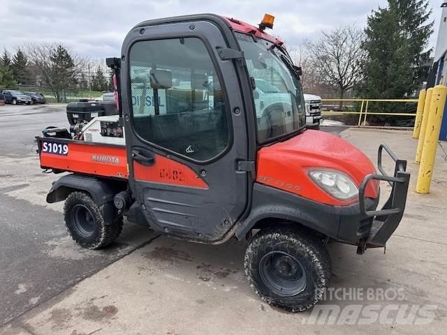 Kubota RTV1100 Други кранове/вишки