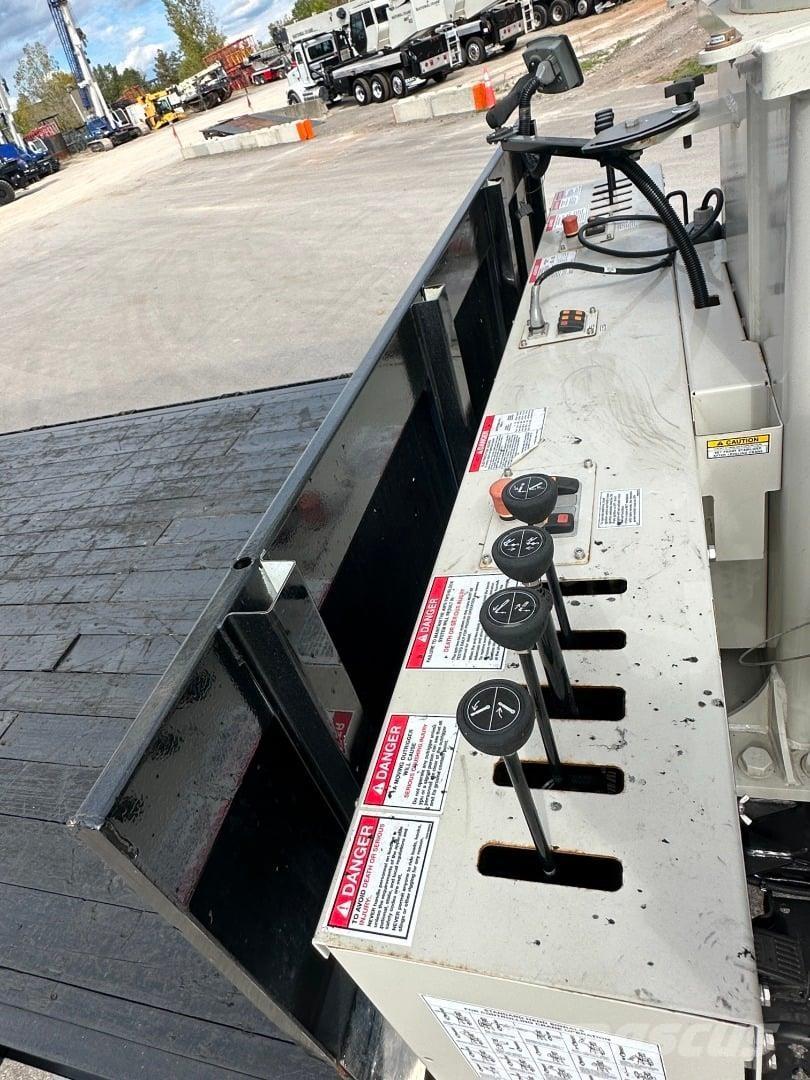 National NBT30H-2 Автокранове