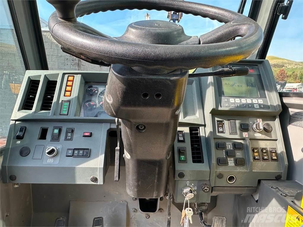 Tadano GR-550XL-3 Кранове за тежък терен