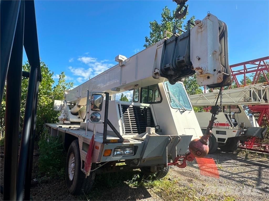 Terex T 230 Всъдеходни кранове