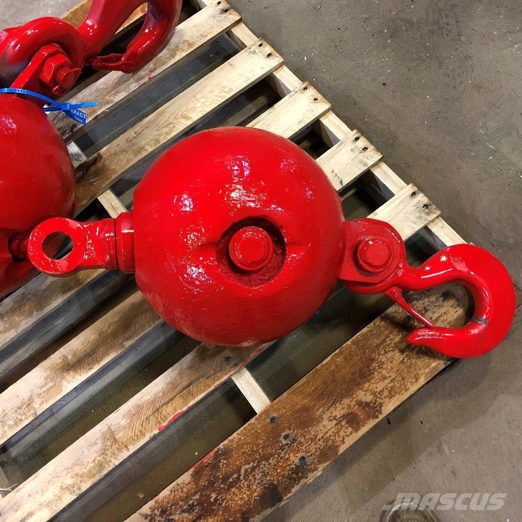  Unknown Части и оборудване за кранове
