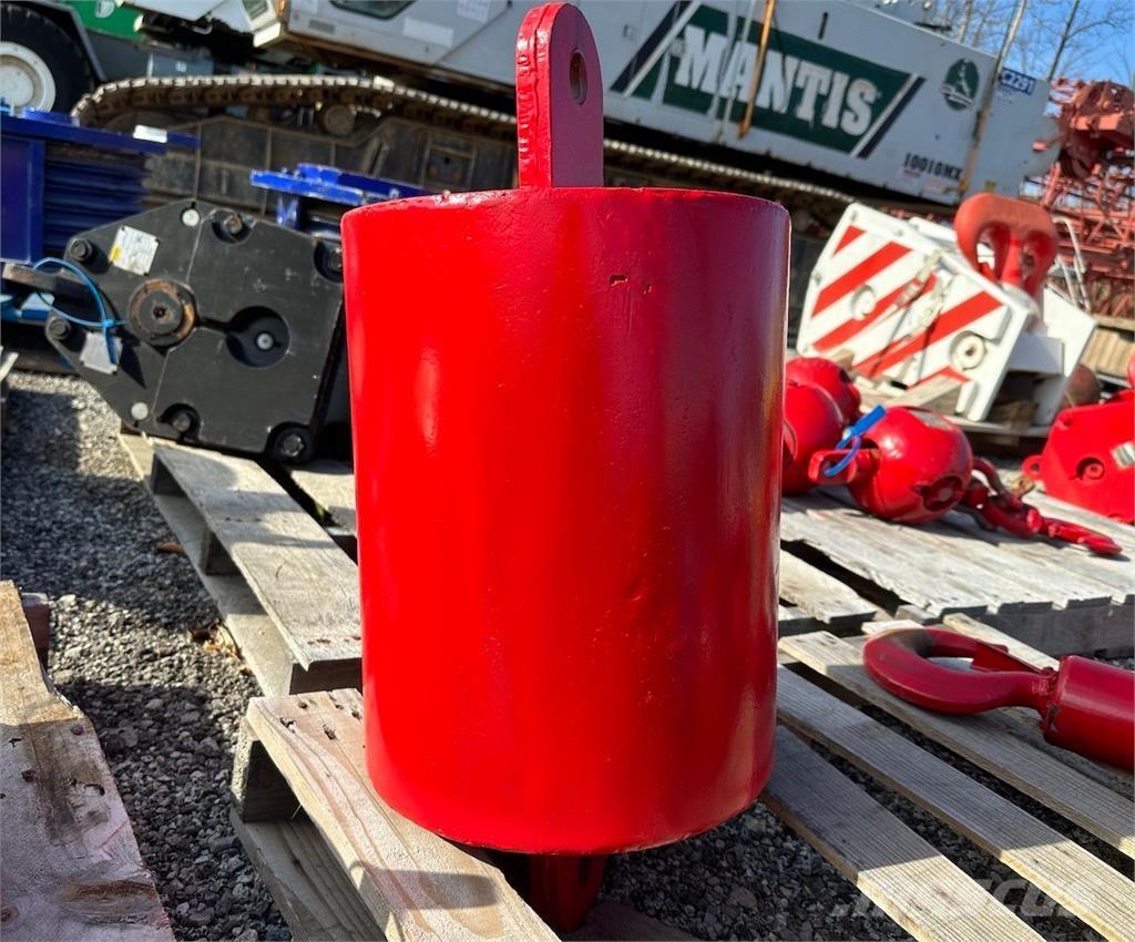  Unknown Части и оборудване за кранове
