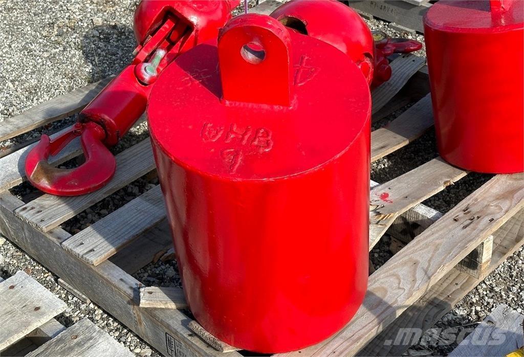  Unknown Части и оборудване за кранове
